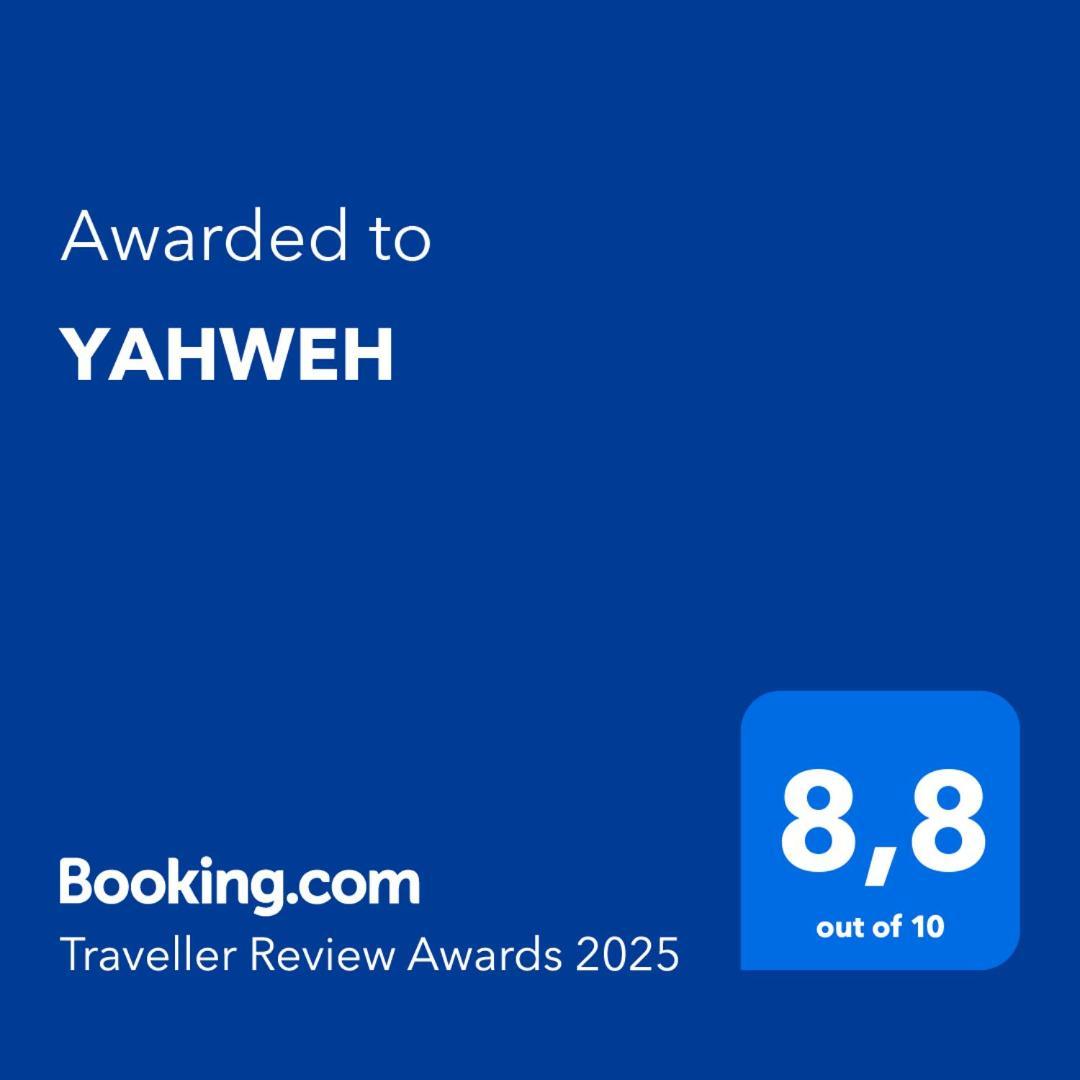 Căn hộ Yahweh *